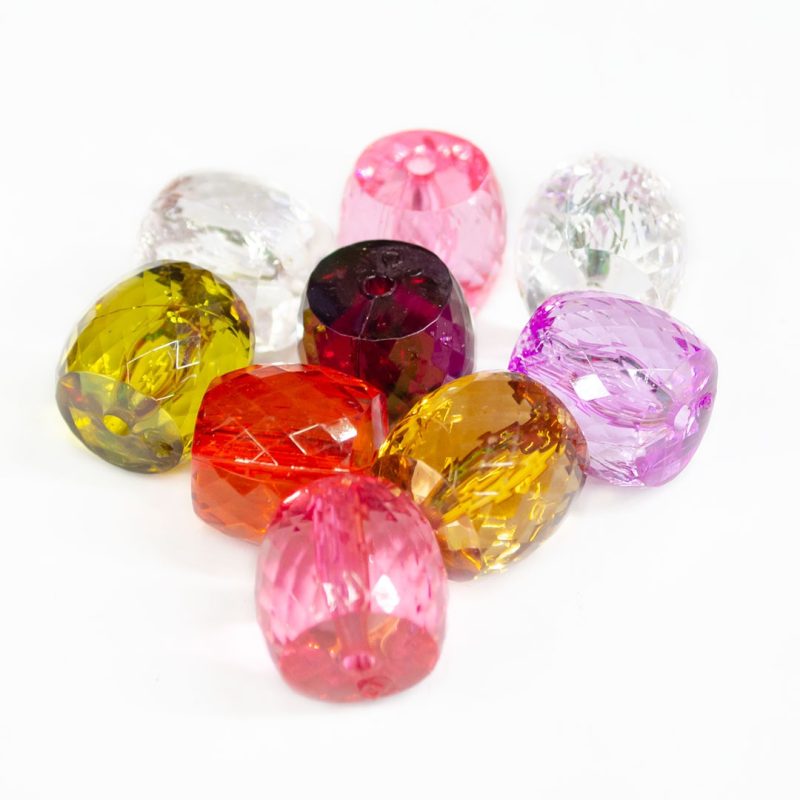 Perline in plastica, con effetto AB, motivo: cubo, dimensioni: 15 x 15