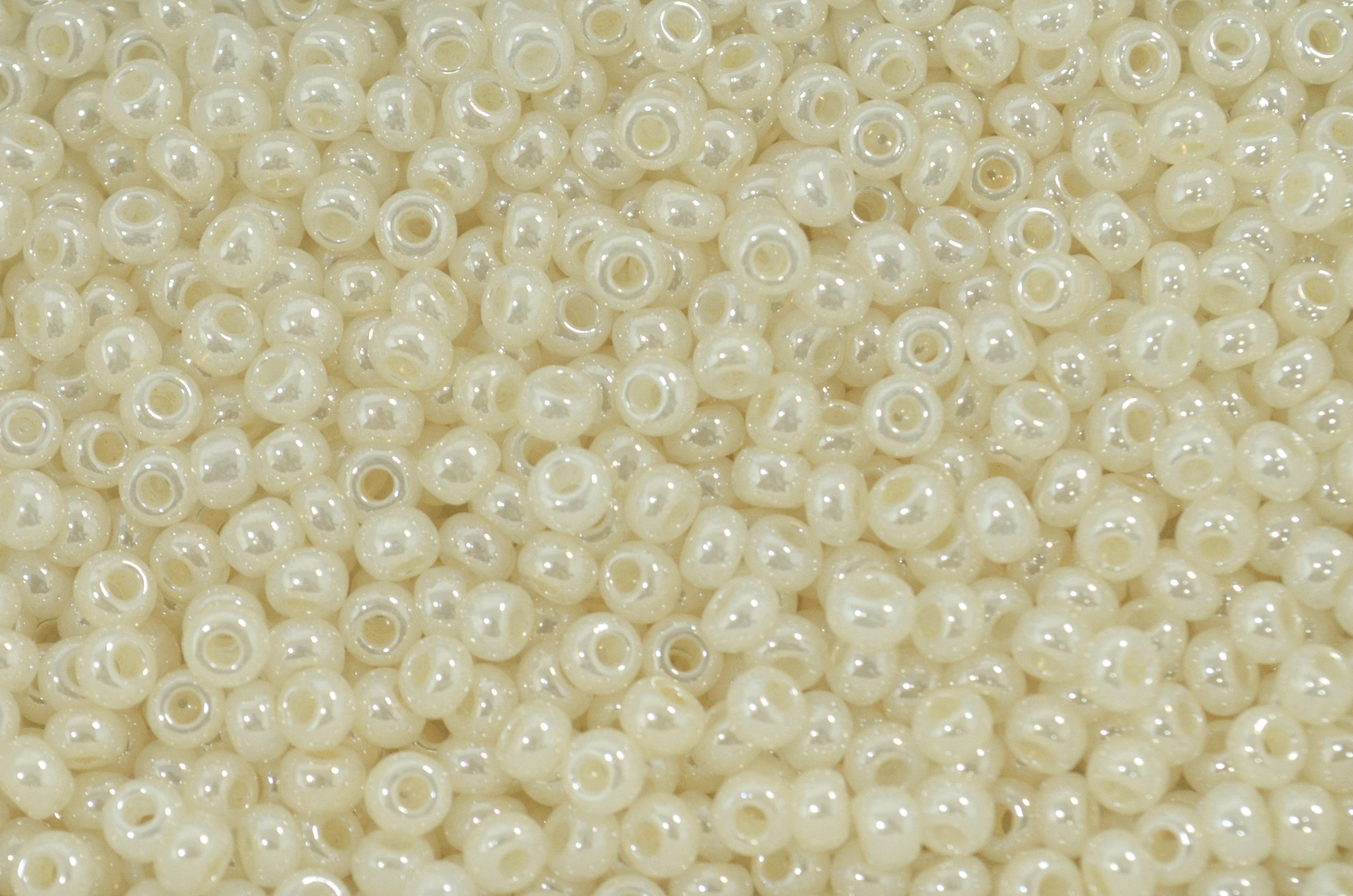Perlado Beige (019)