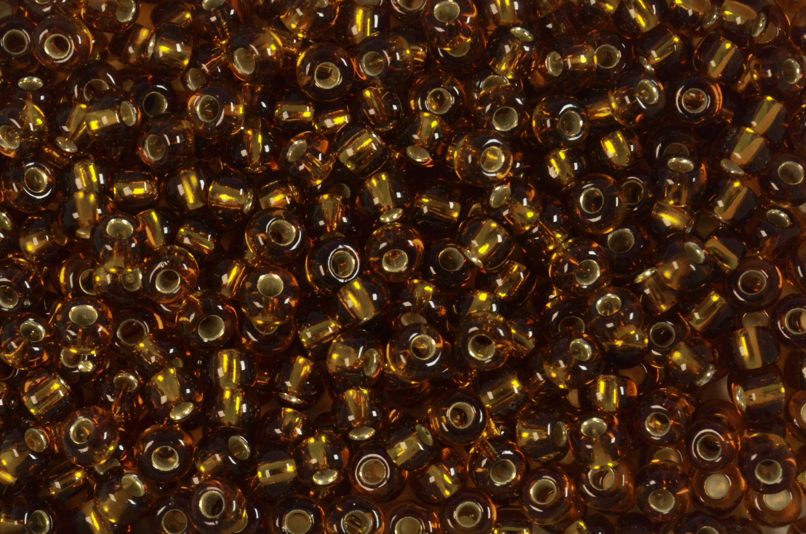 DORADO OSCURO BRILLANTE 069A